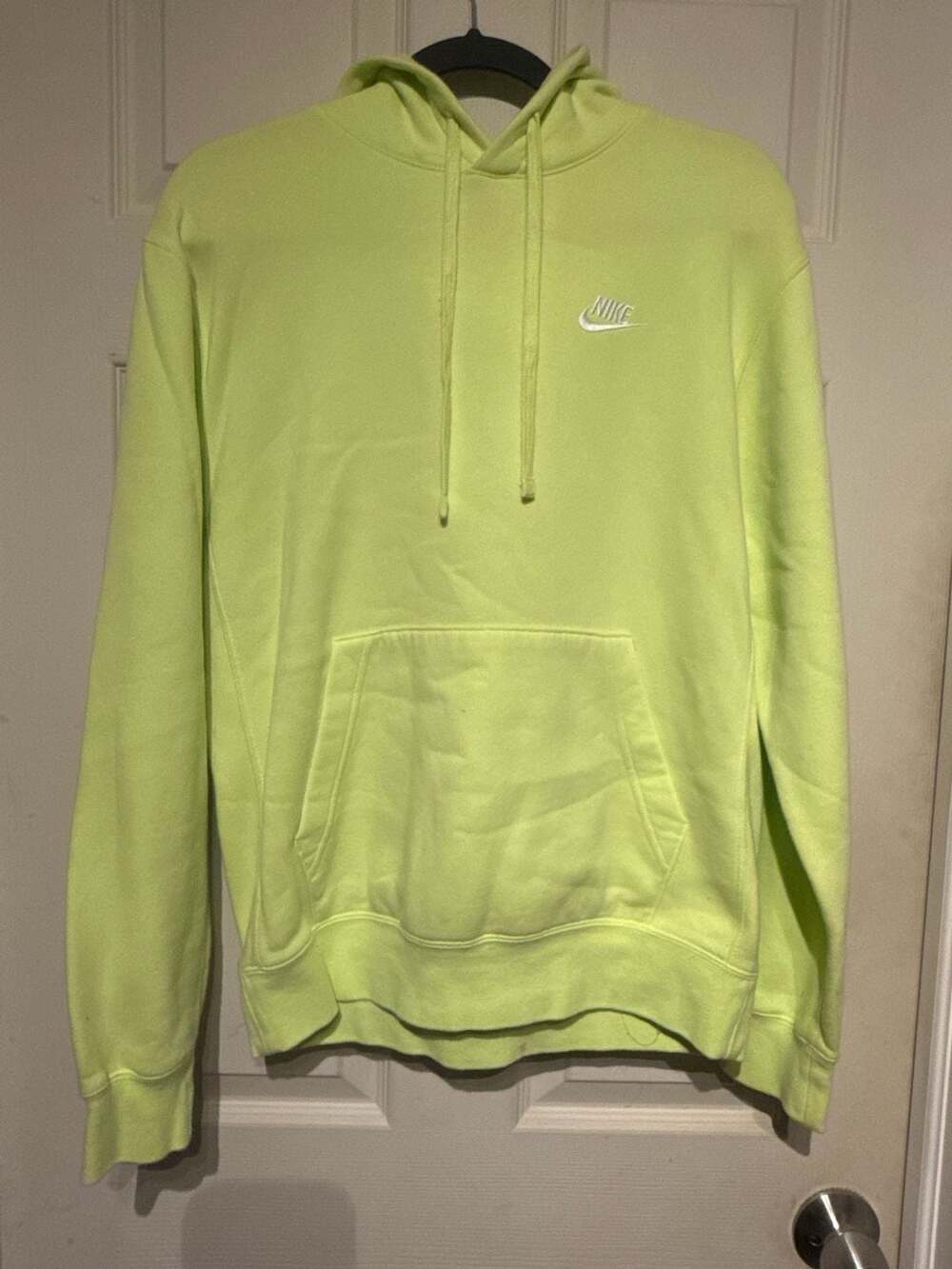 Nike Sportswear Club Fleece Pullover Hoodie Neon Volt Green